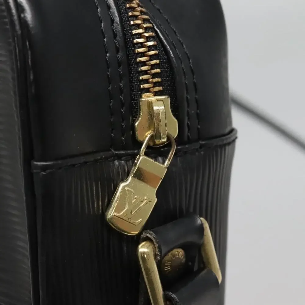 Louis Vuitton Epi Trocadero 27 Shoulder Bag Black
